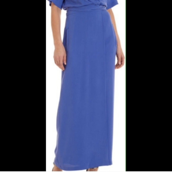 DIANE VON FURSTENBERG Glennis 100% Silk Wrap Maxi Dress in Cornflower Blue - Picture 6 of 13